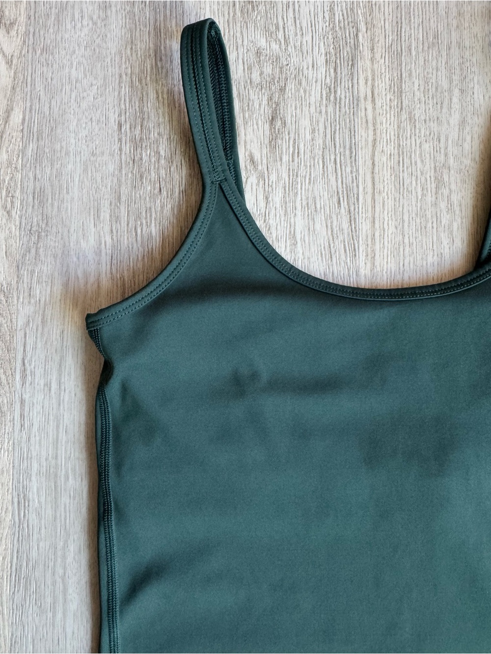 Girlfriend Collective Olive Army Green Gemma Scoop Cropped Tank Top Sports Bra M - Picture 3 of 8